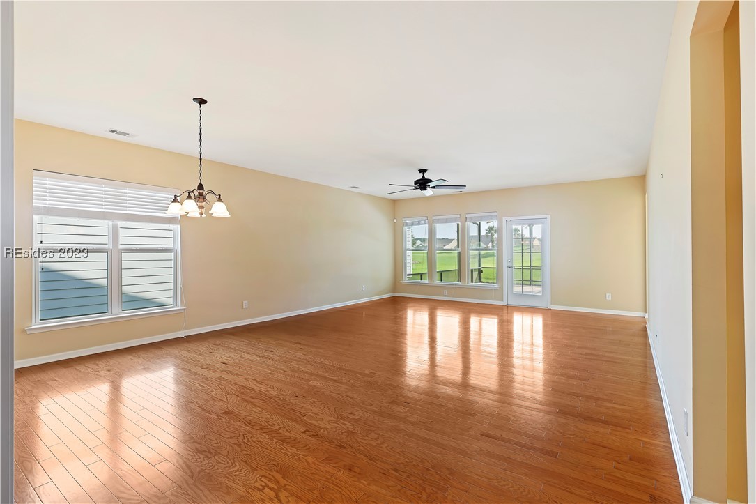 515 Havenview Lane