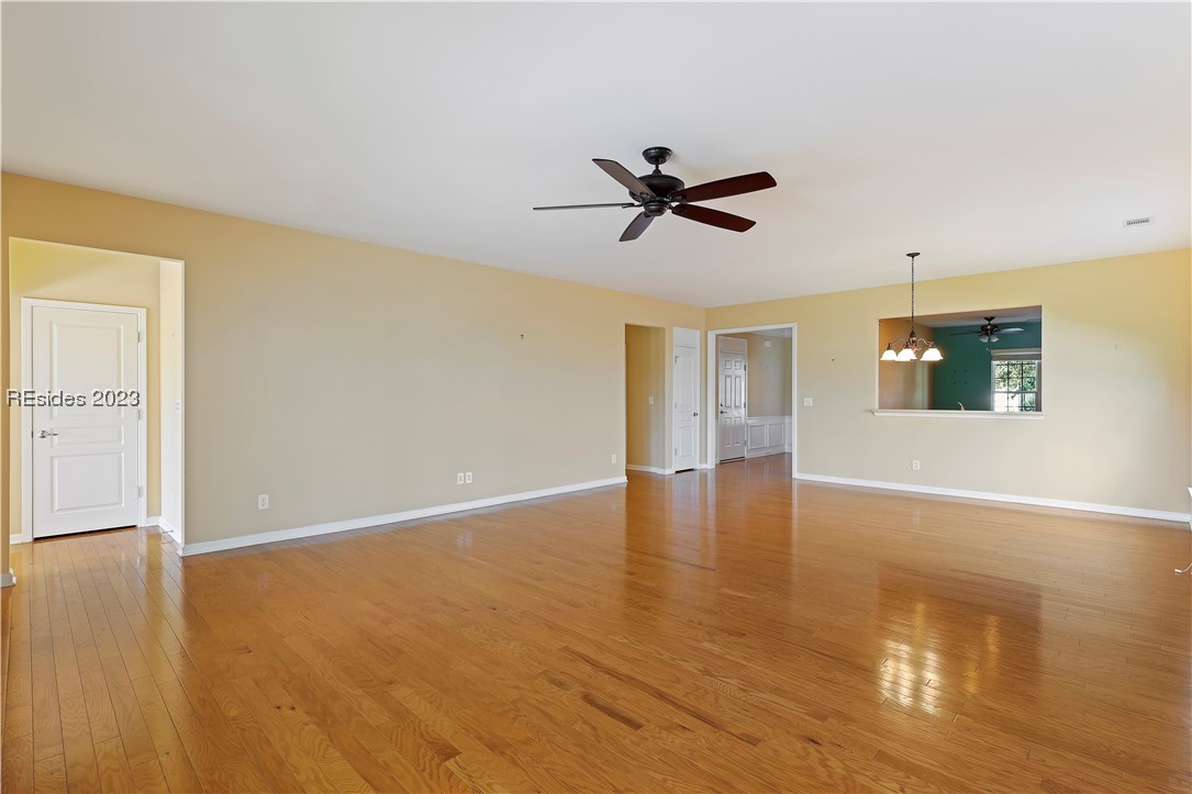 515 Havenview Lane