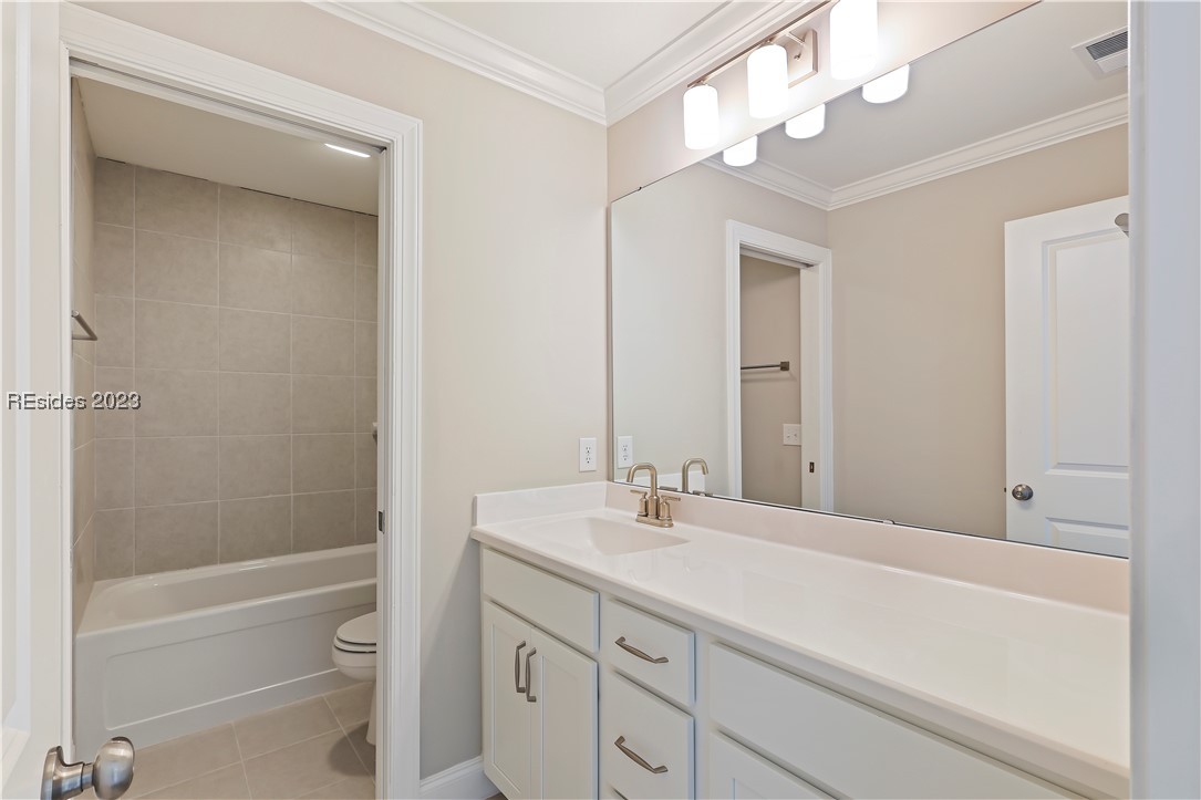 266 Bleecker Street S Unit: 30