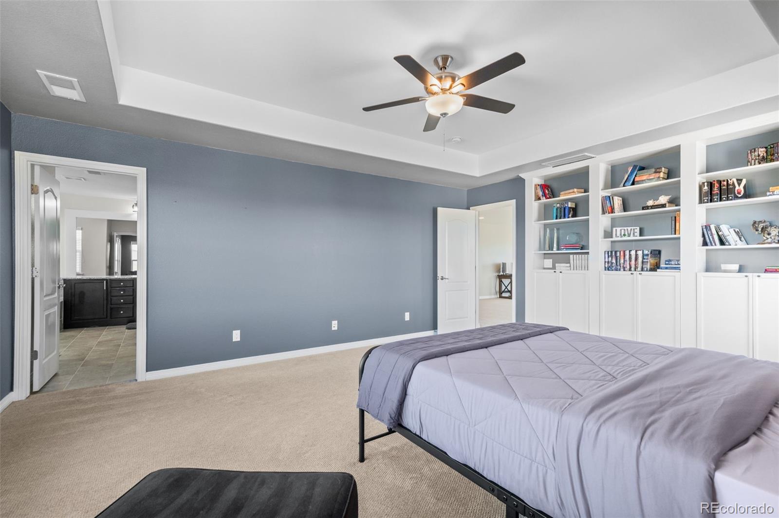 2910 El Nido Way