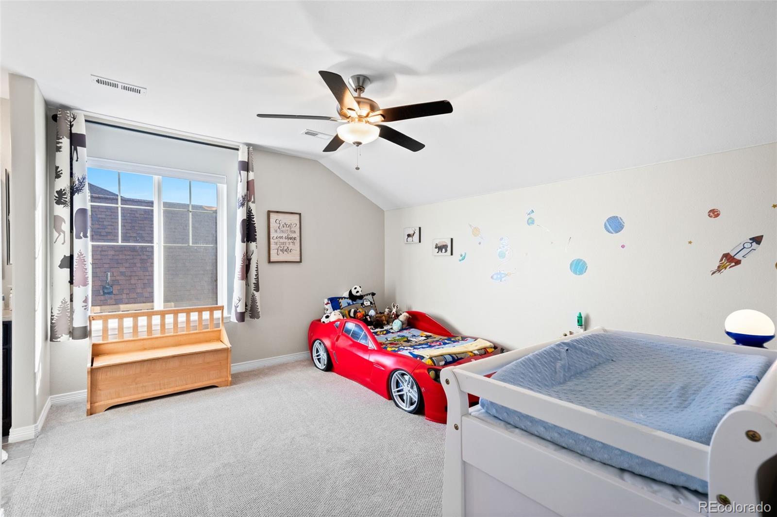 2910 El Nido Way