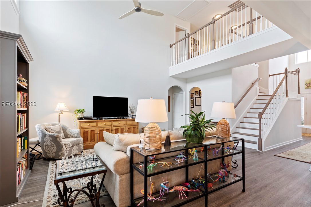 5 Benton Circle