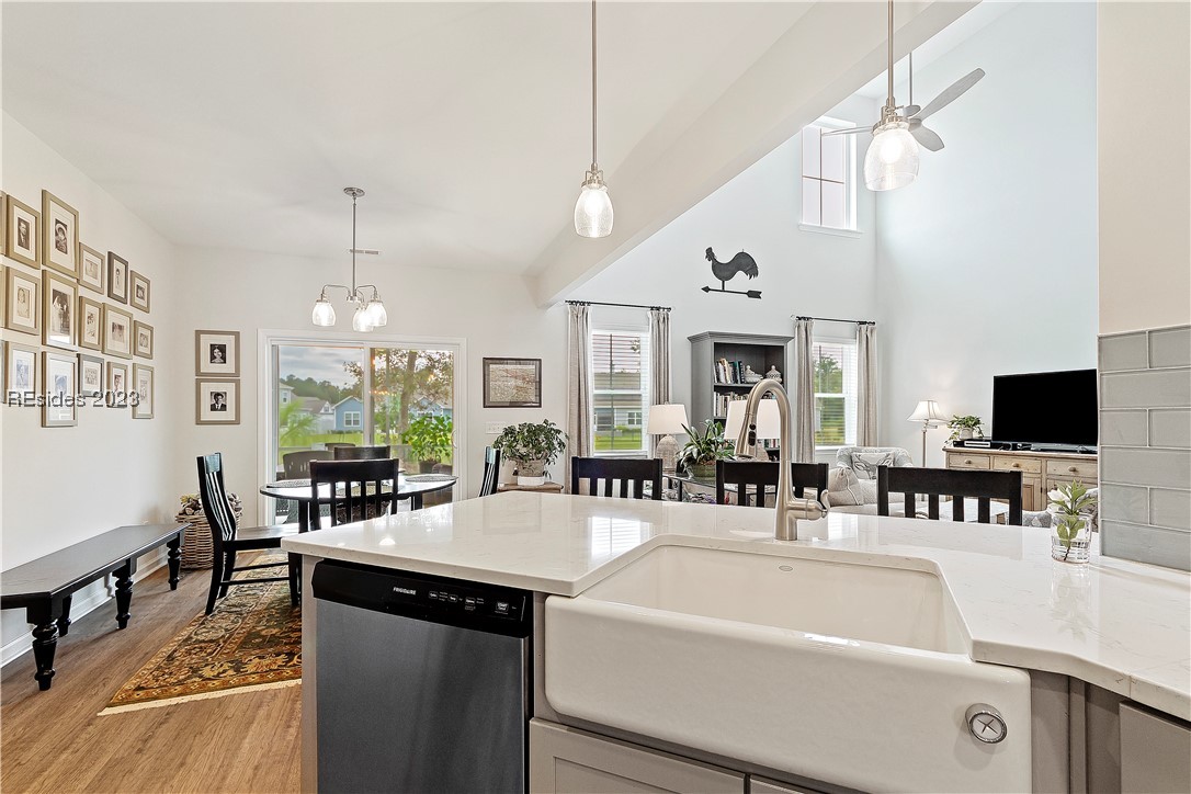 5 Benton Circle
