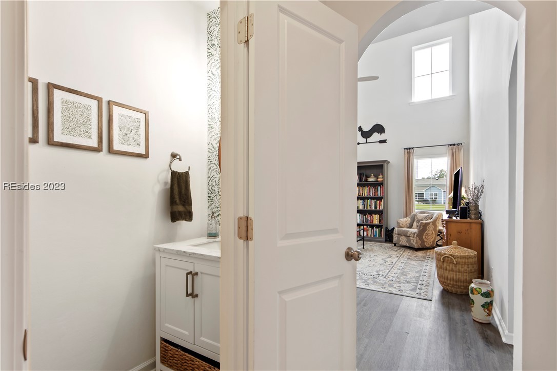 5 Benton Circle