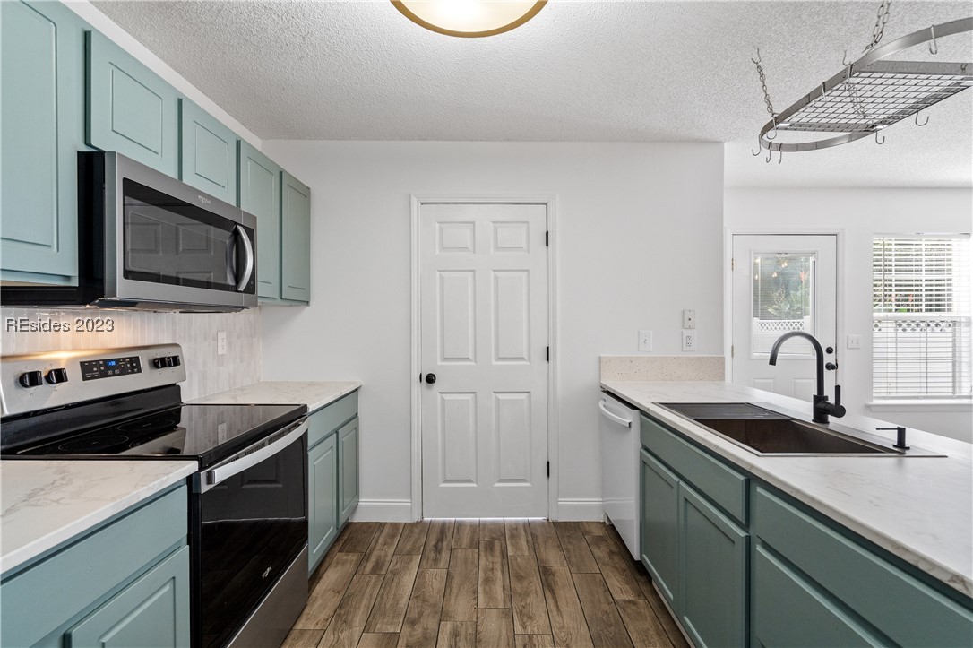 368 Gardners Circle