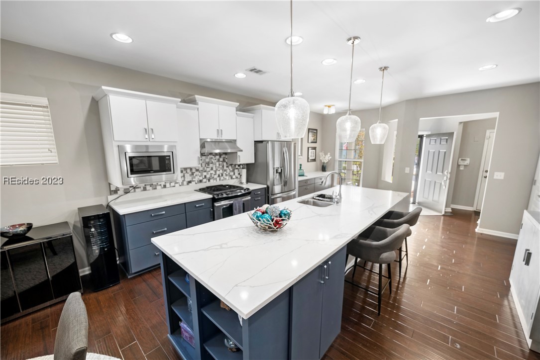492 Heathwood Drive