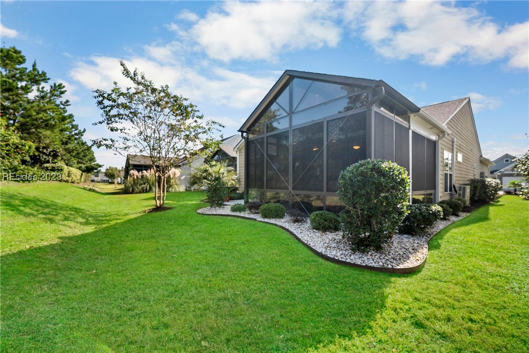 492 Heathwood Drive