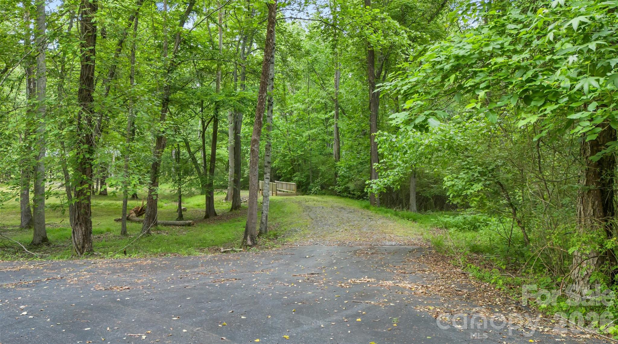 00 Broad River Highlands, 3-E, Drive