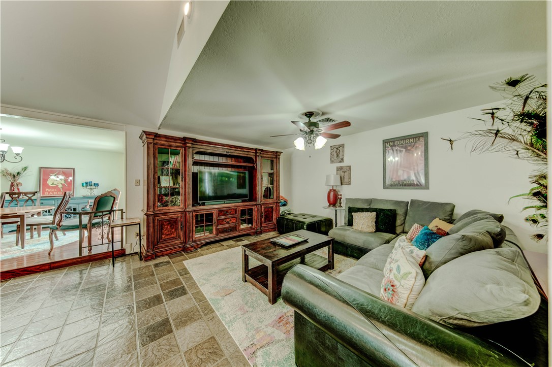 5305 Sugar Creek Dr