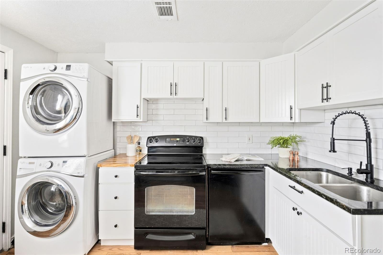 6550 W 14 Avenue Unit: 36