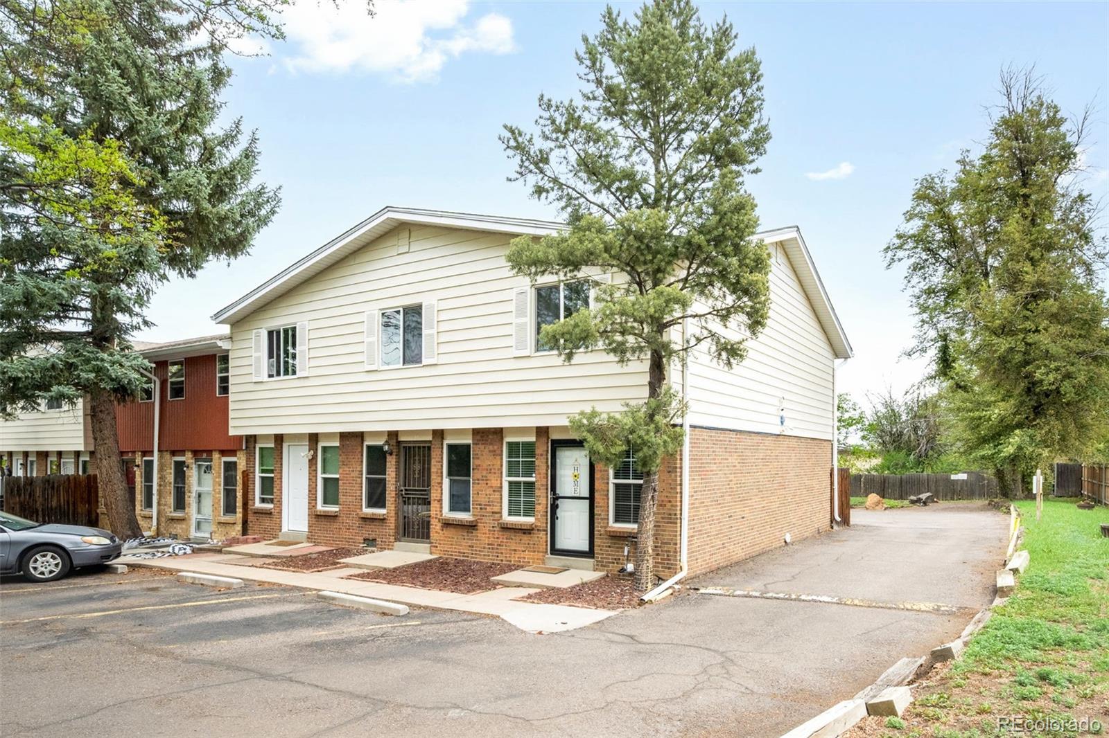 6550 W 14 Avenue Unit: 36