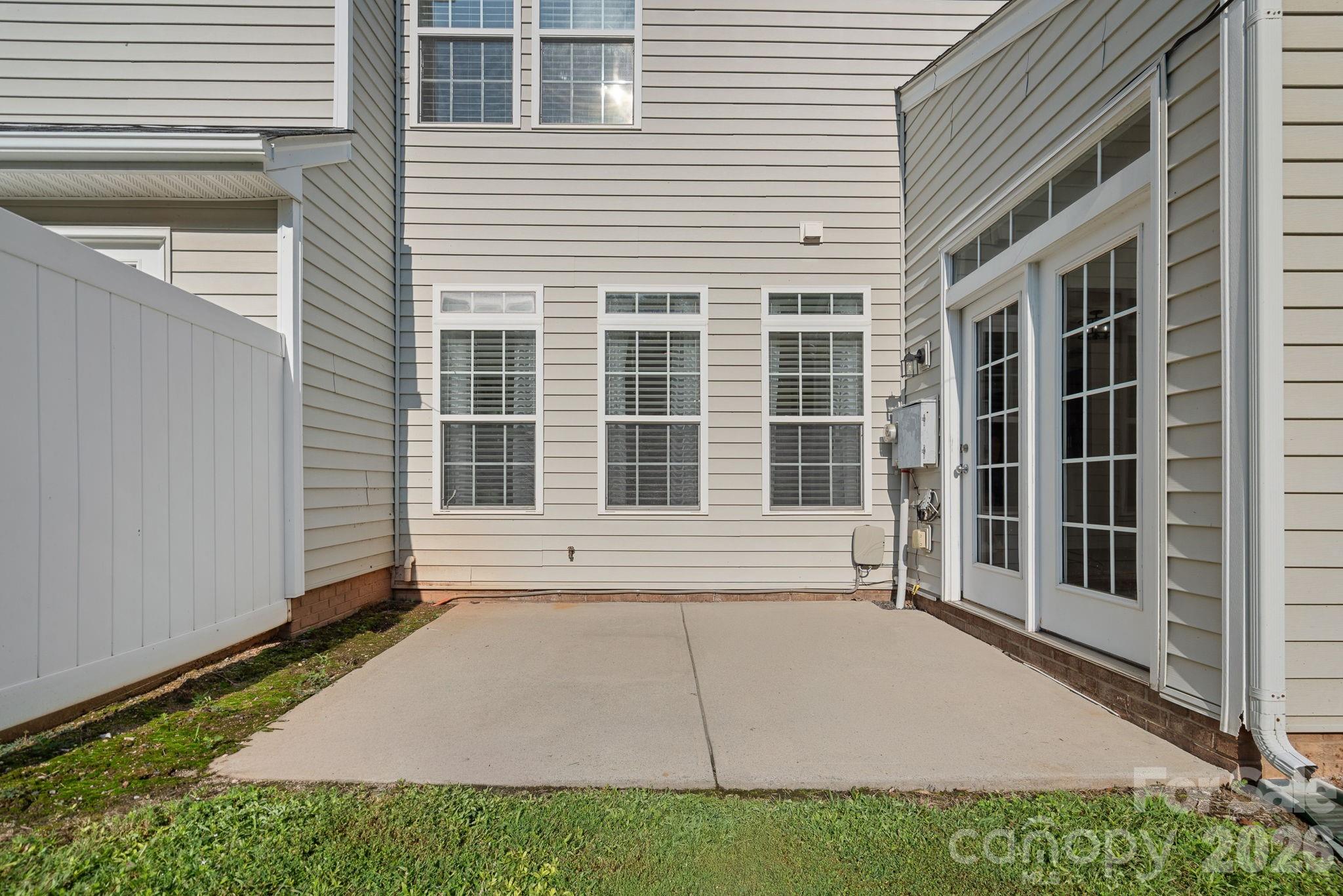 745 Prospect Lane
