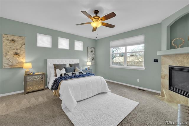 1701 S Poplar