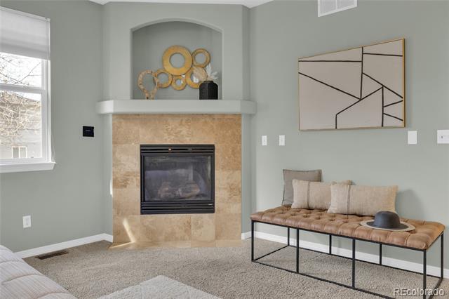 1701 S Poplar
