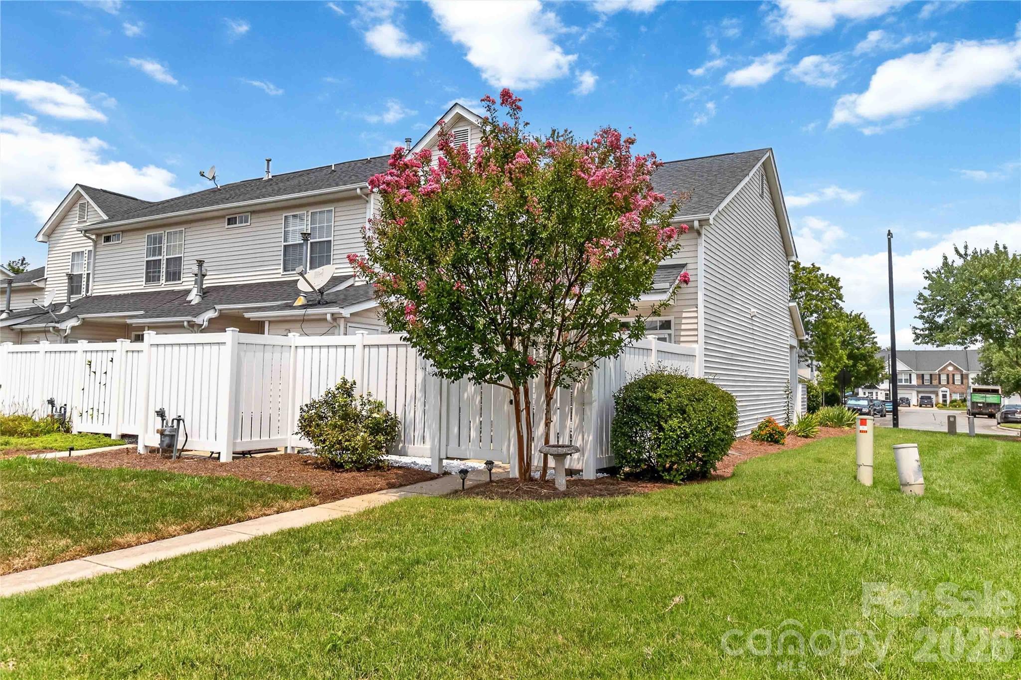 4131 Center Place Drive