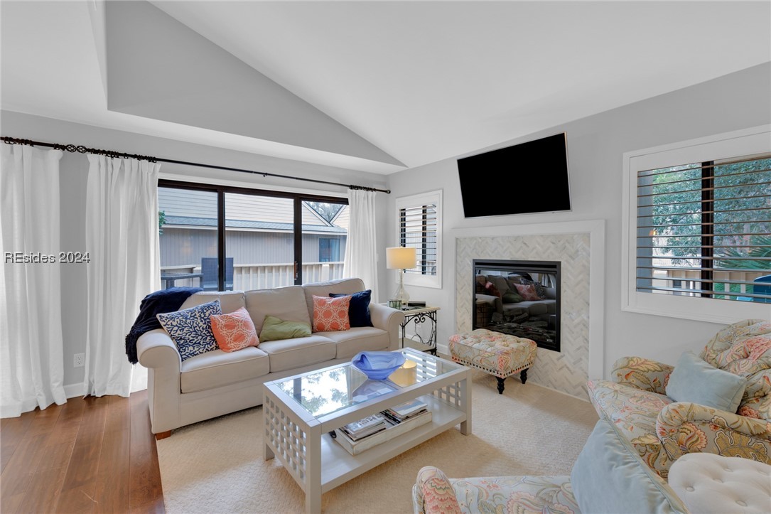 125 Shipyard Drive 177