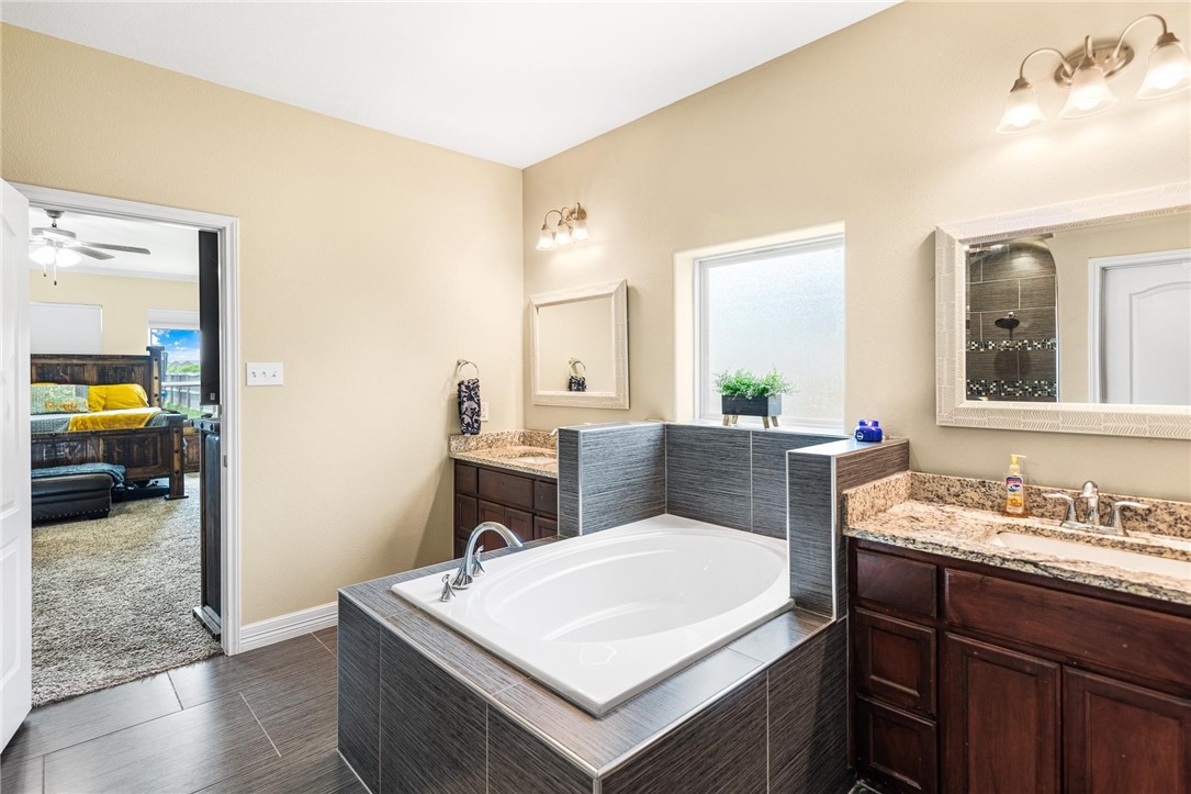 1807 Chesapeake Bay Dr