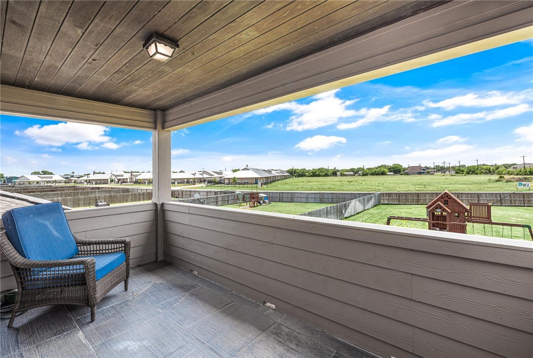 1807 Chesapeake Bay Dr