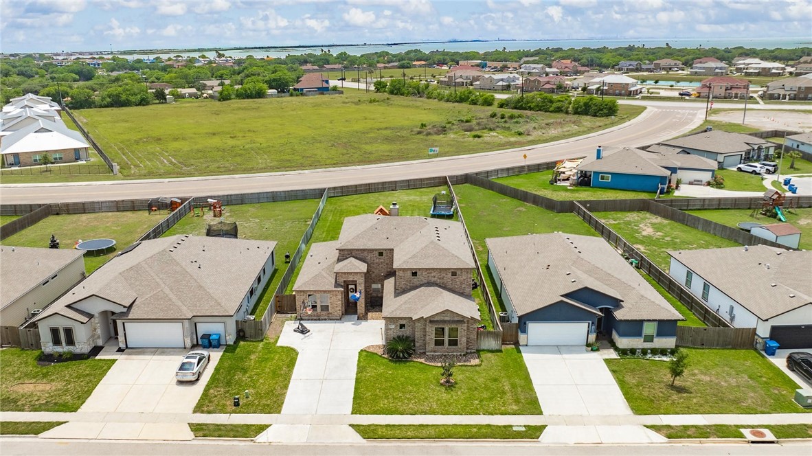 1807 Chesapeake Bay Dr
