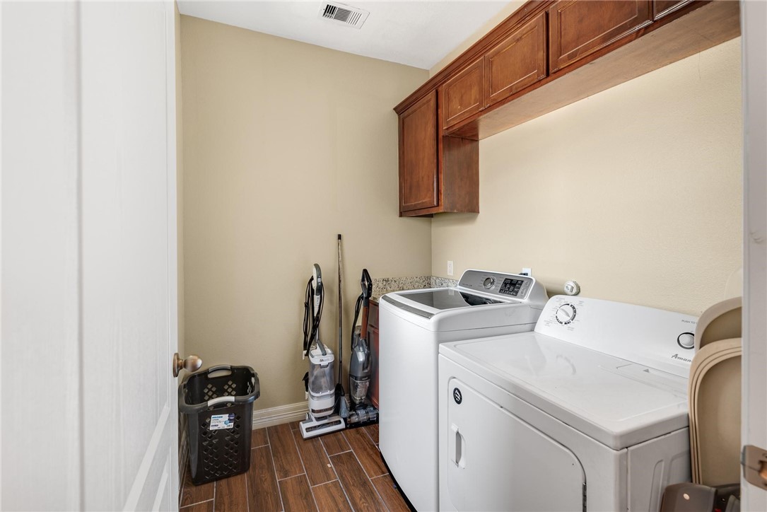 1807 Chesapeake Bay Dr