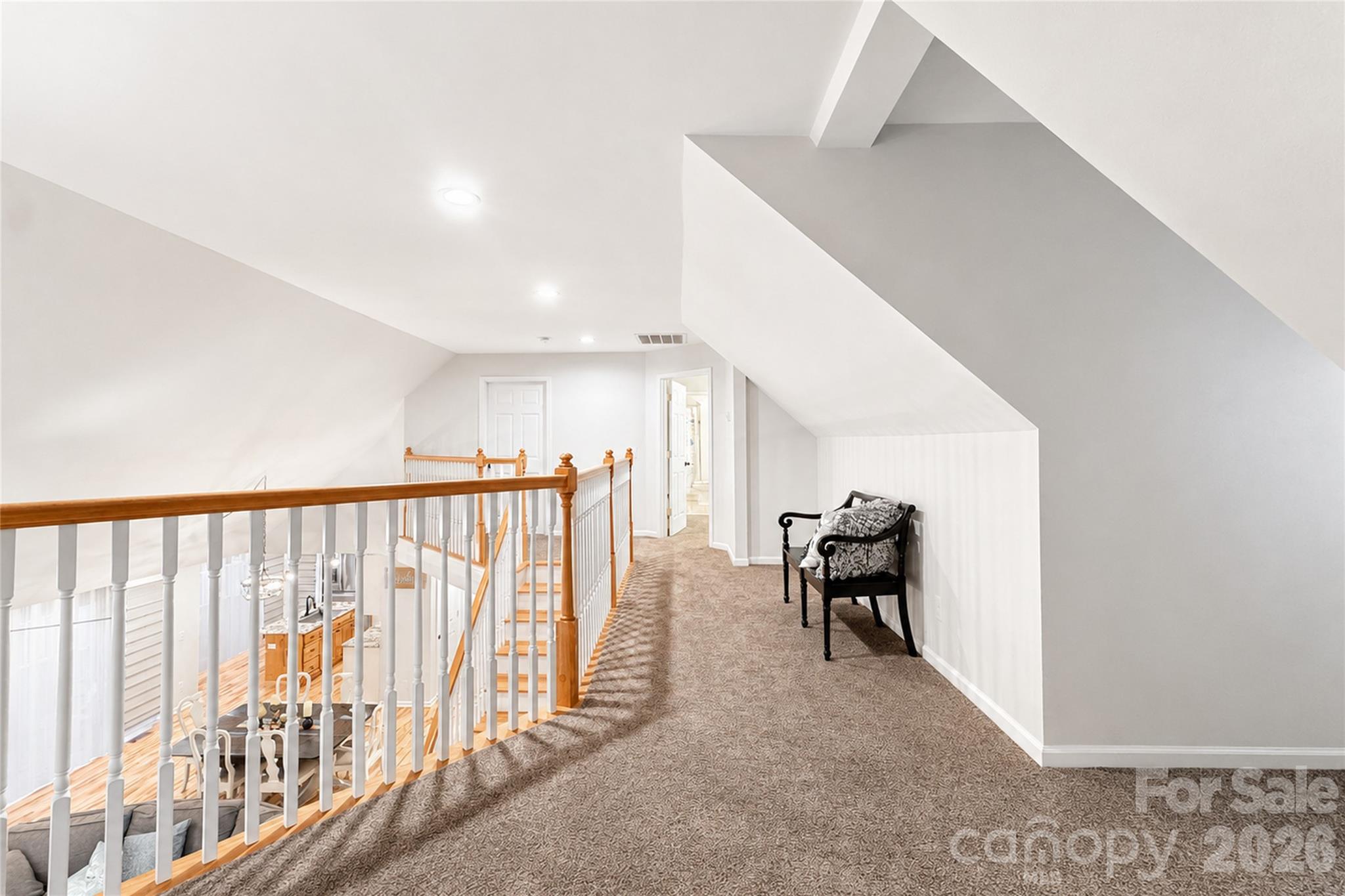 6047 Chaucer Lane