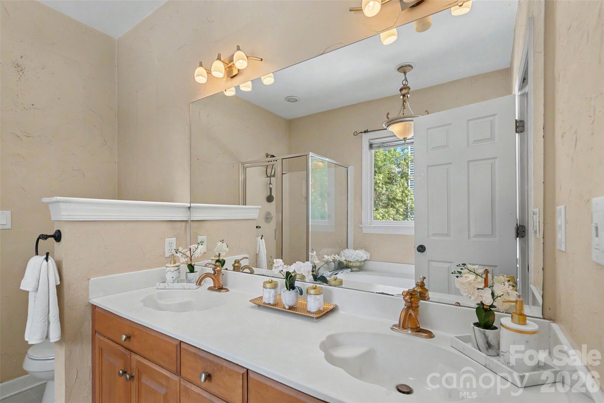 12507 Angel Oak Drive