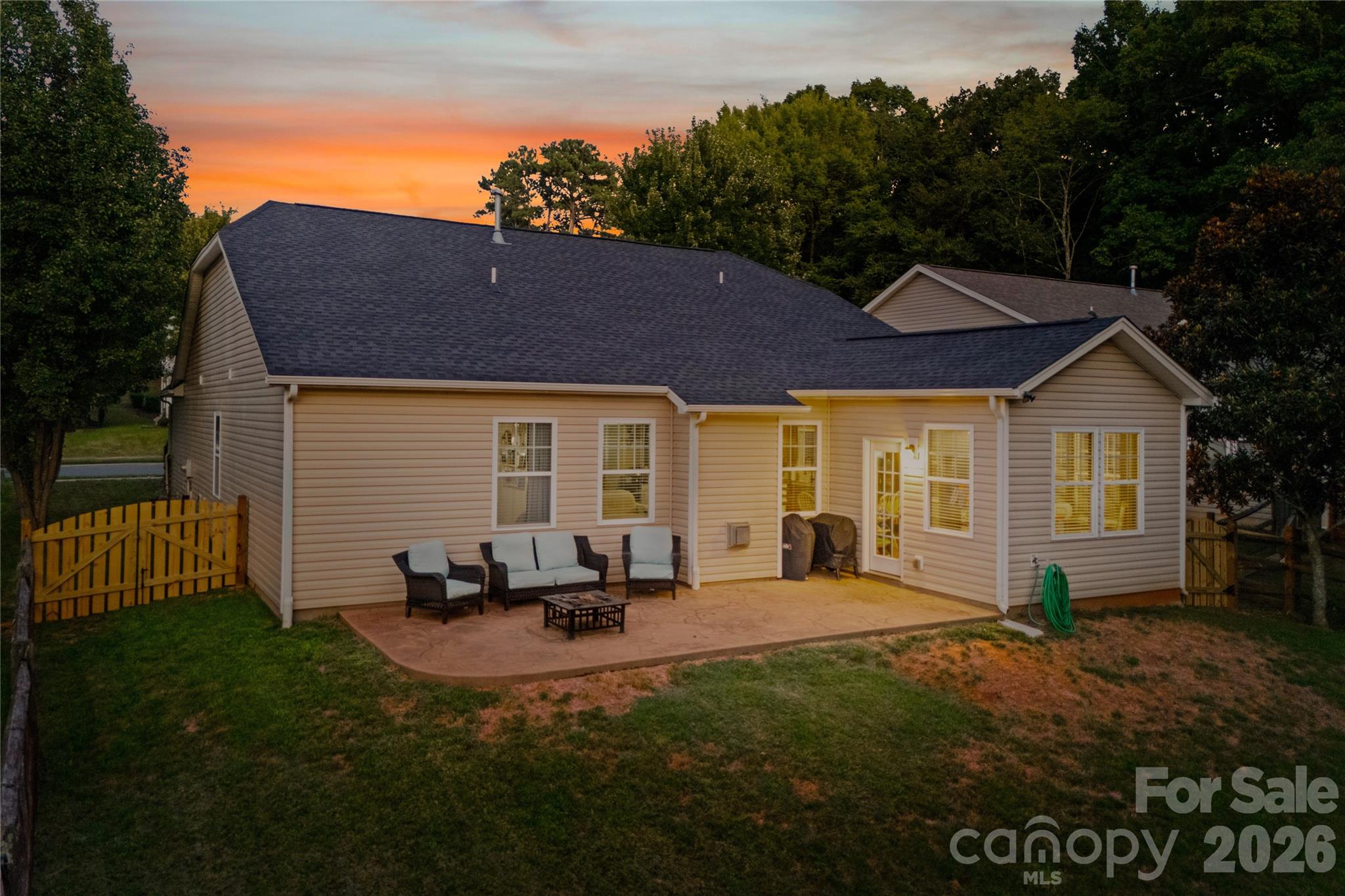14918 Brotherly Lane