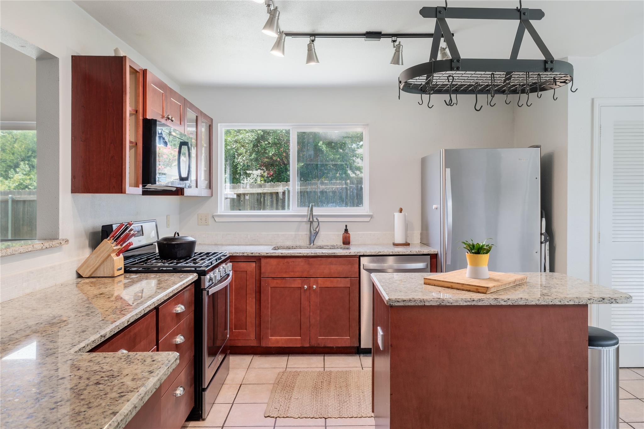 12701 Magnolia Mound TRL