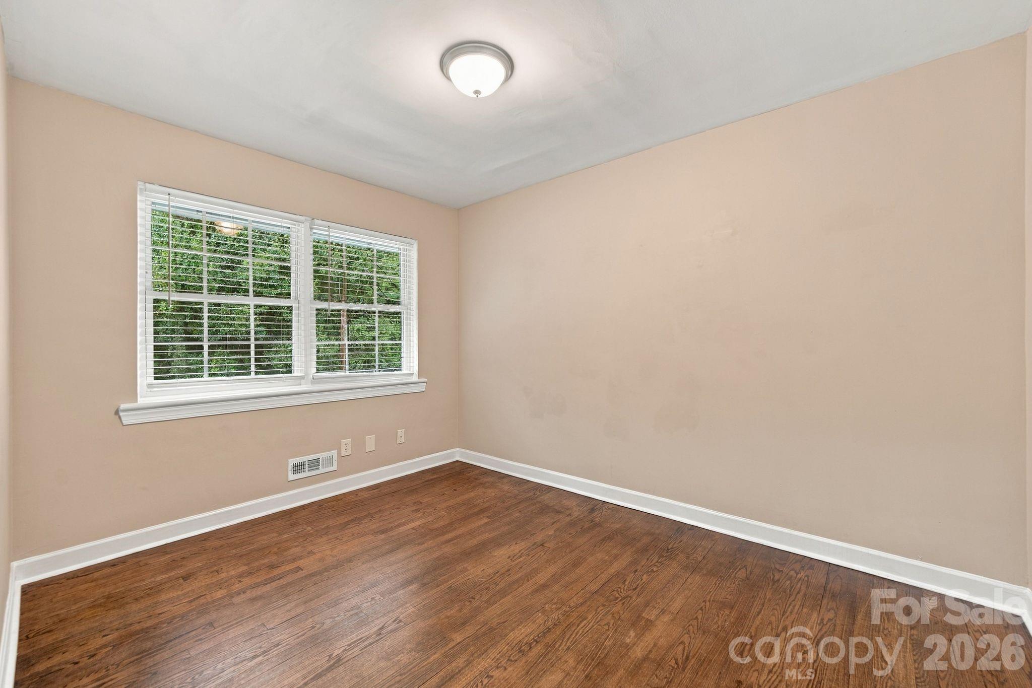 3307 Bonaire Drive