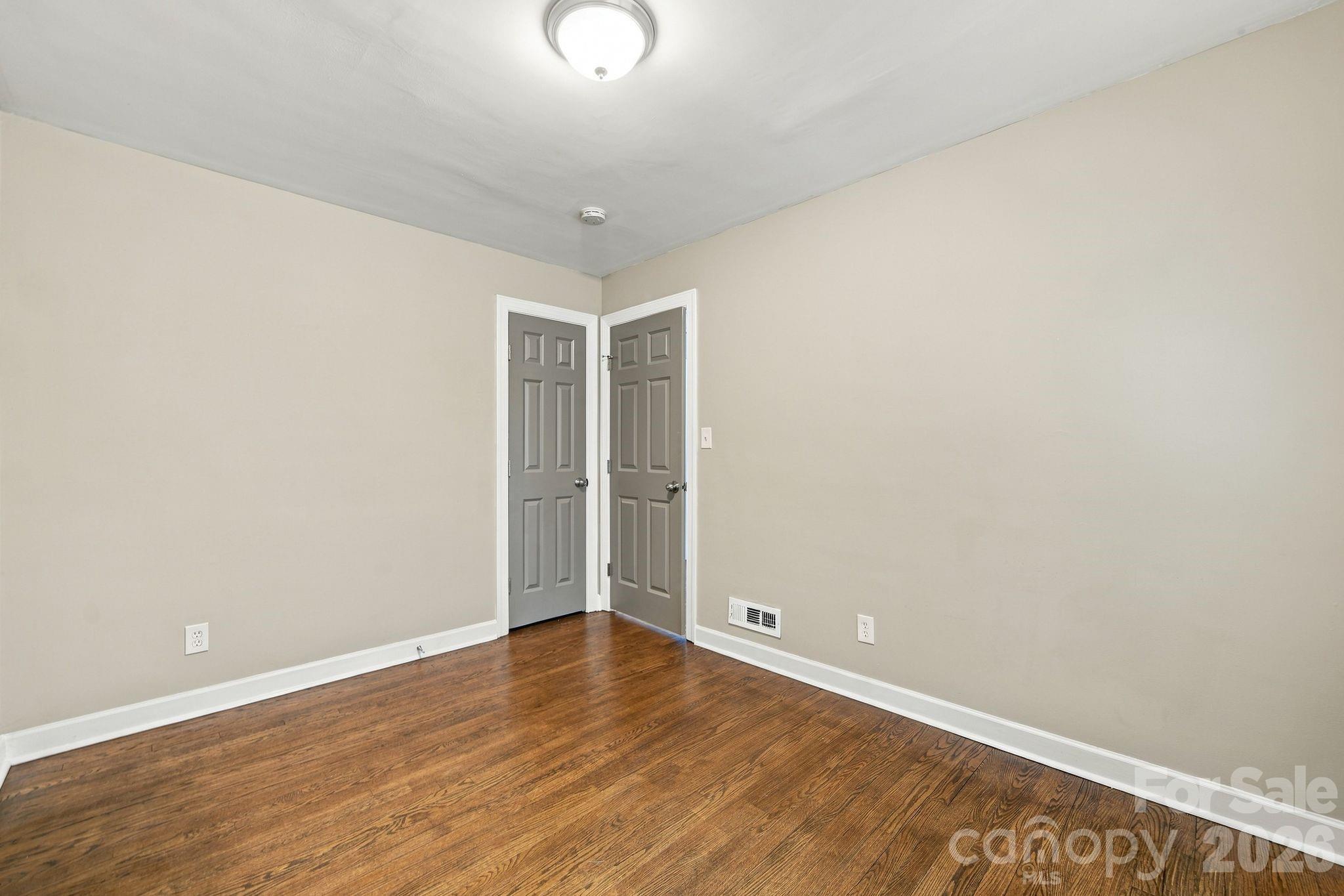 3307 Bonaire Drive