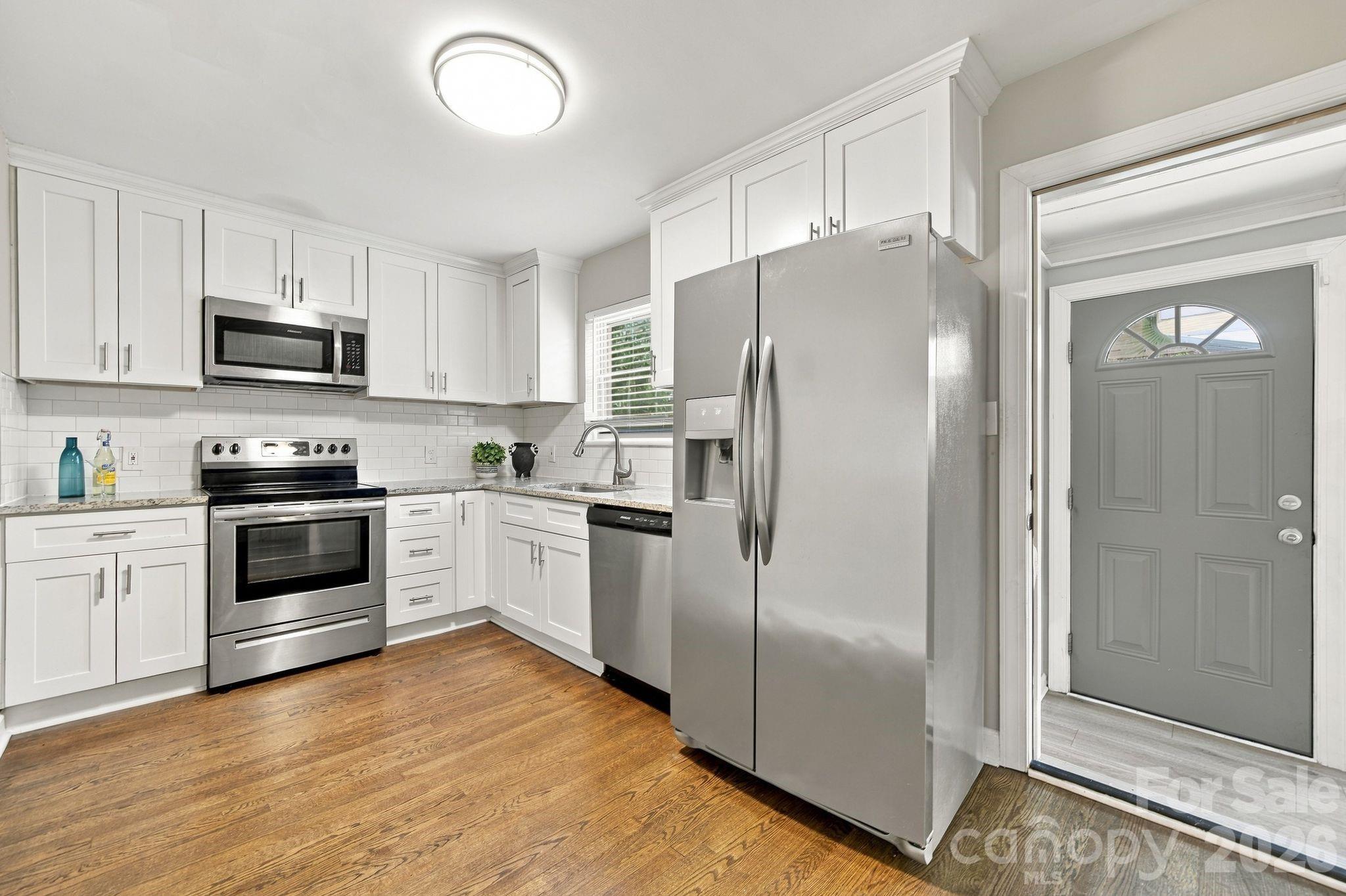 3307 Bonaire Drive