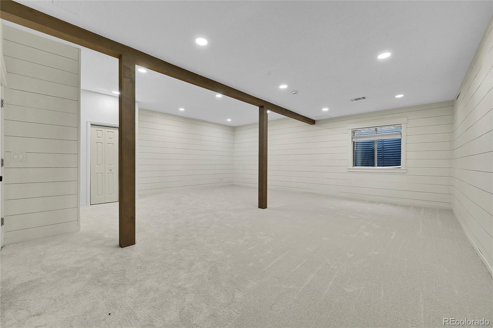 8916 Sunridge Hollow Road