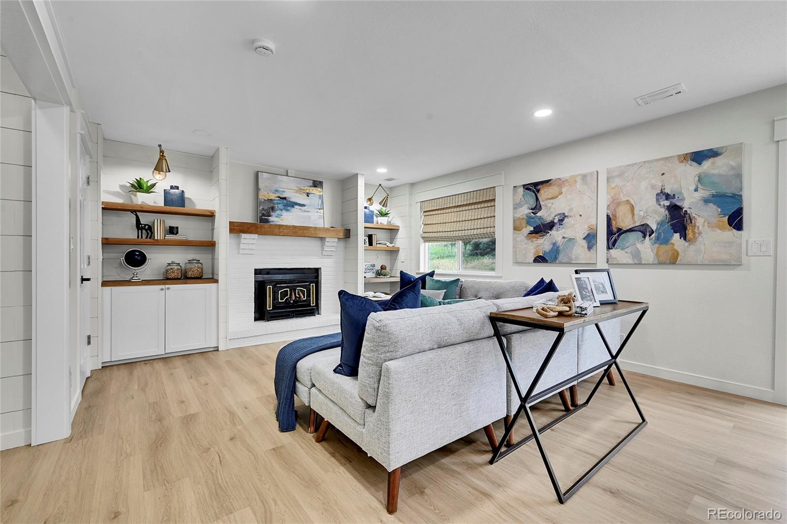 8916 Sunridge Hollow Road