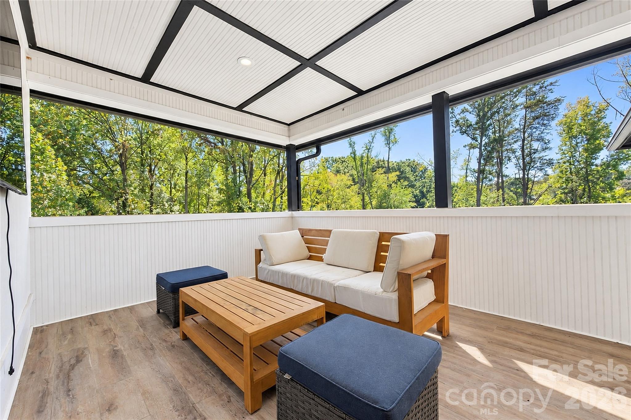 4987 Wildlife Lane