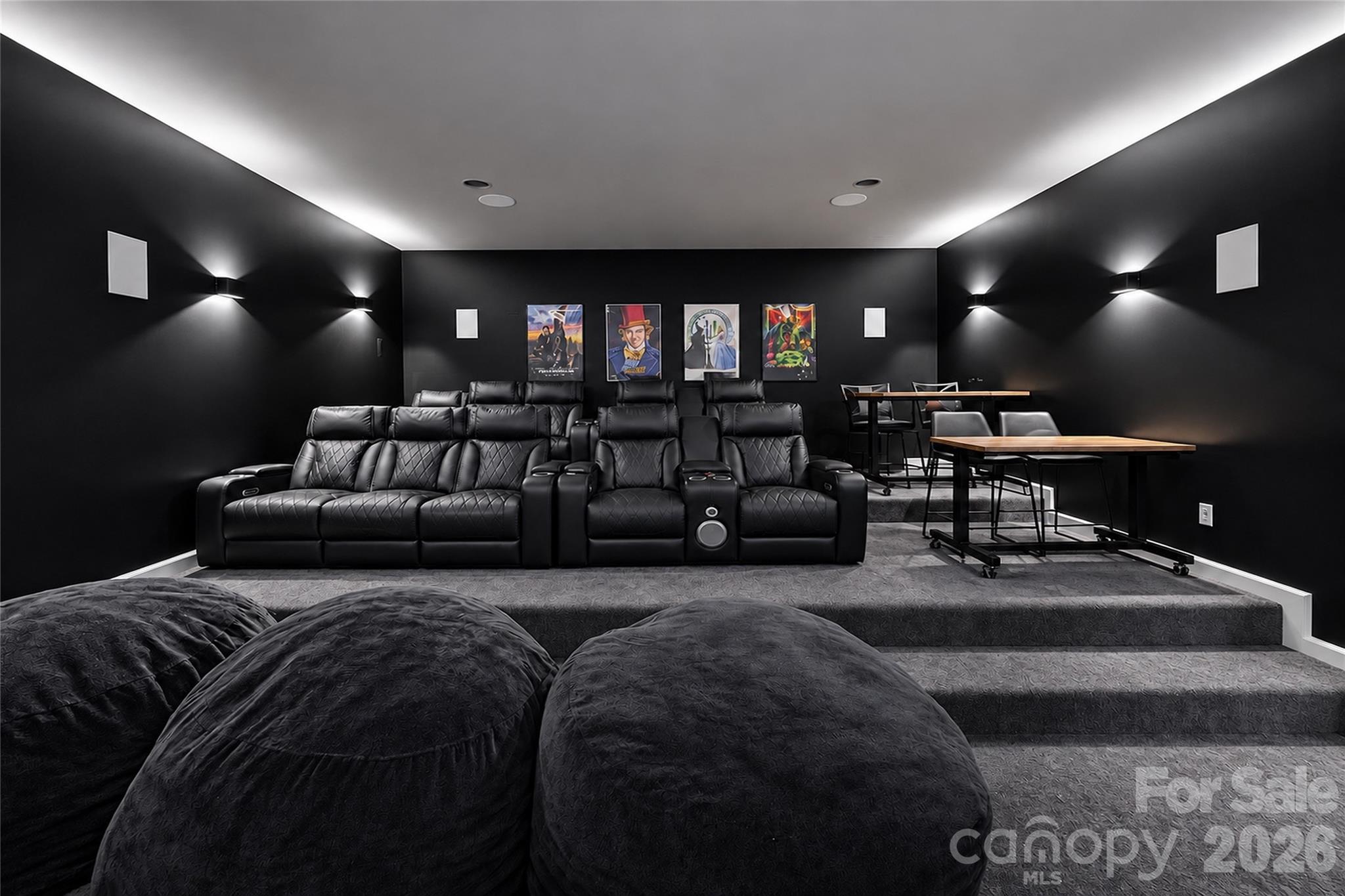 4987 Wildlife Lane