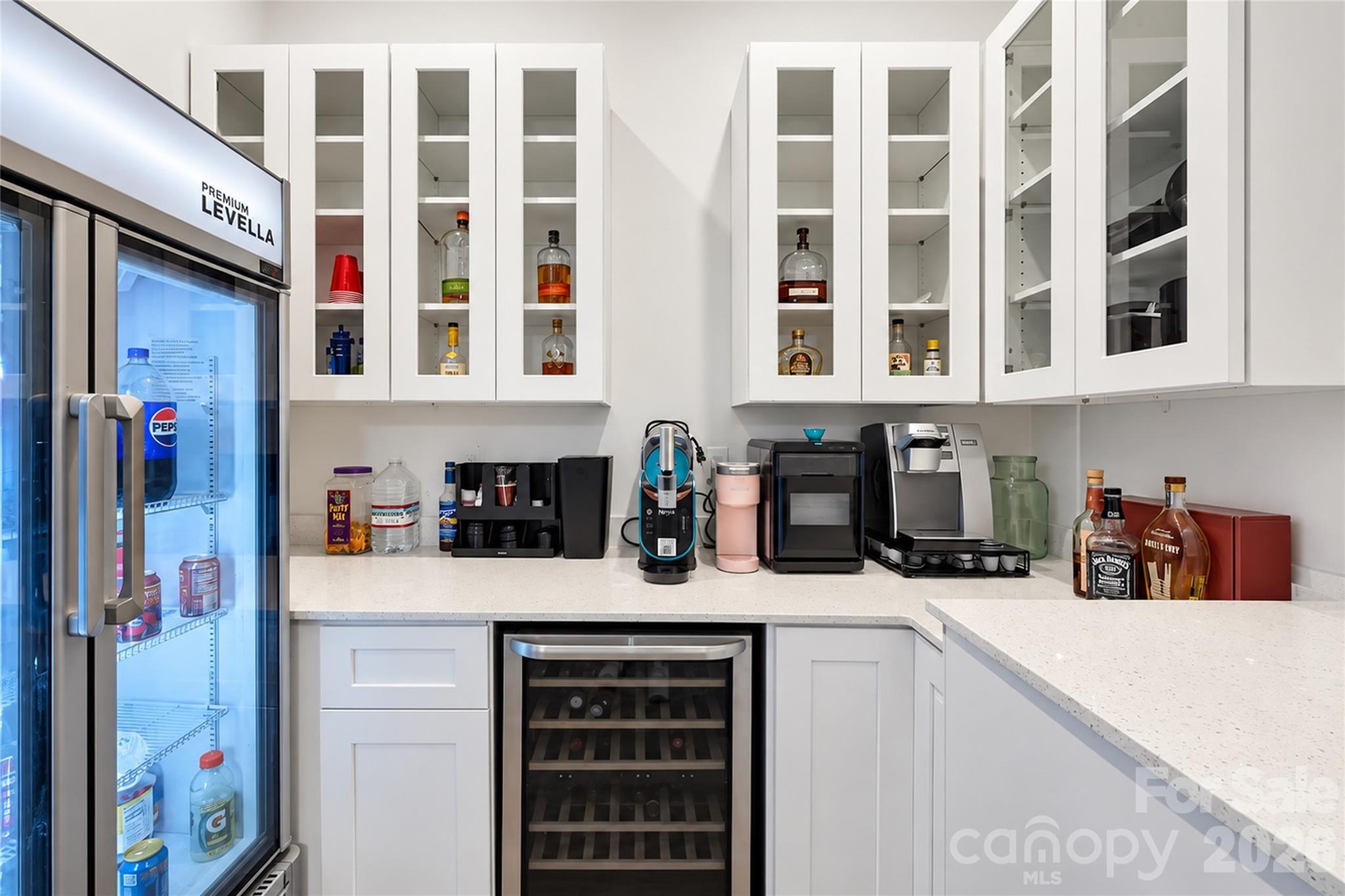 4987 Wildlife Lane