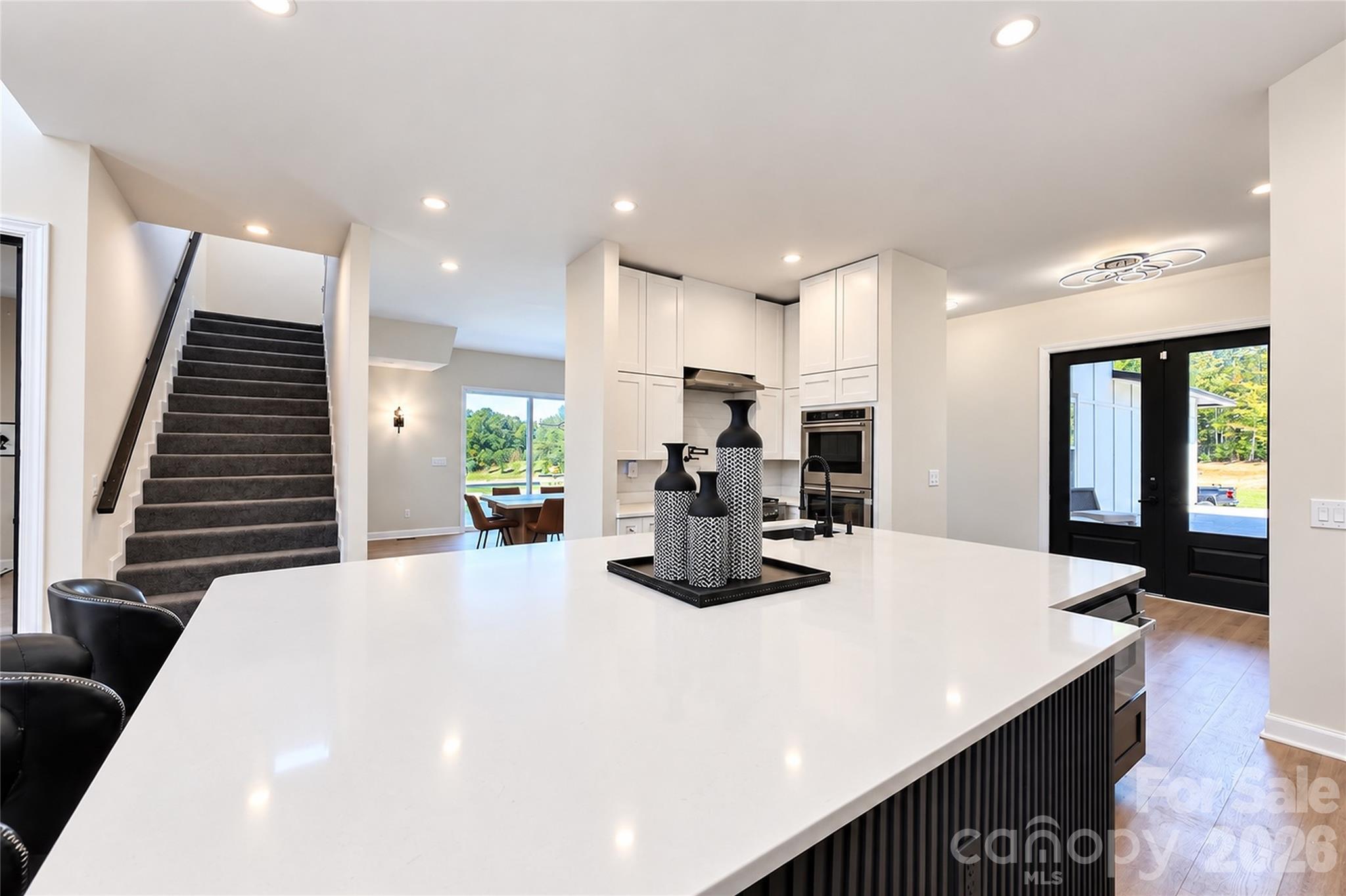 4987 Wildlife Lane