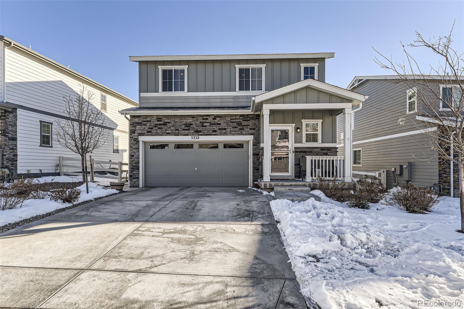 5332 Blue Lunar Lane