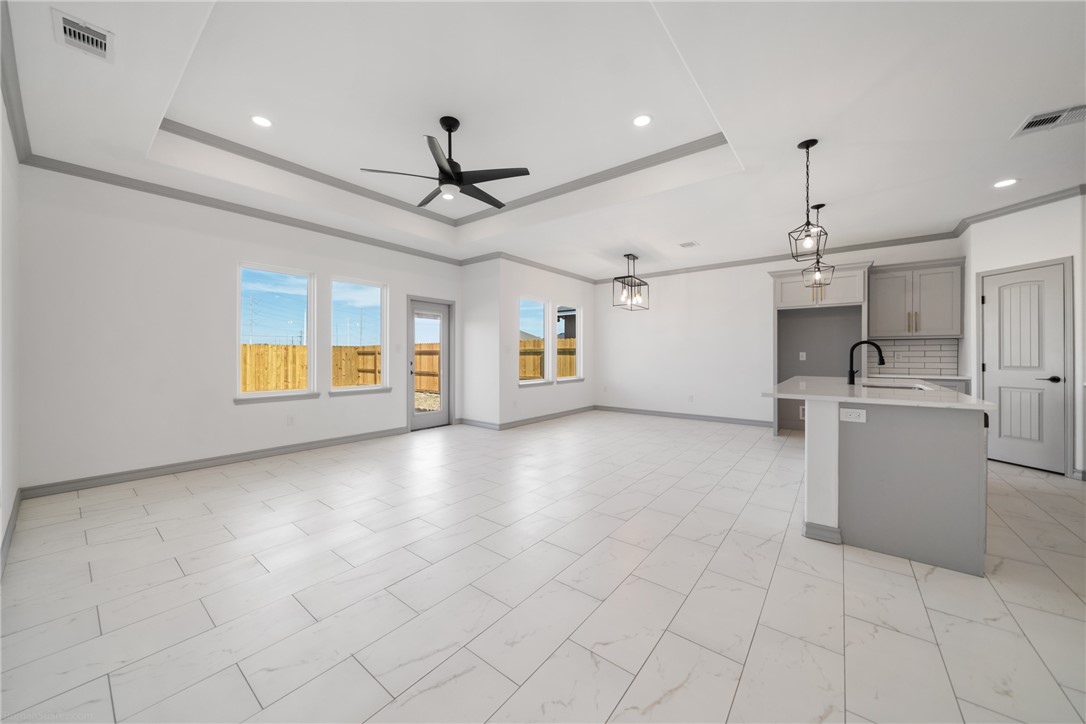 3609 Rebecca Dr