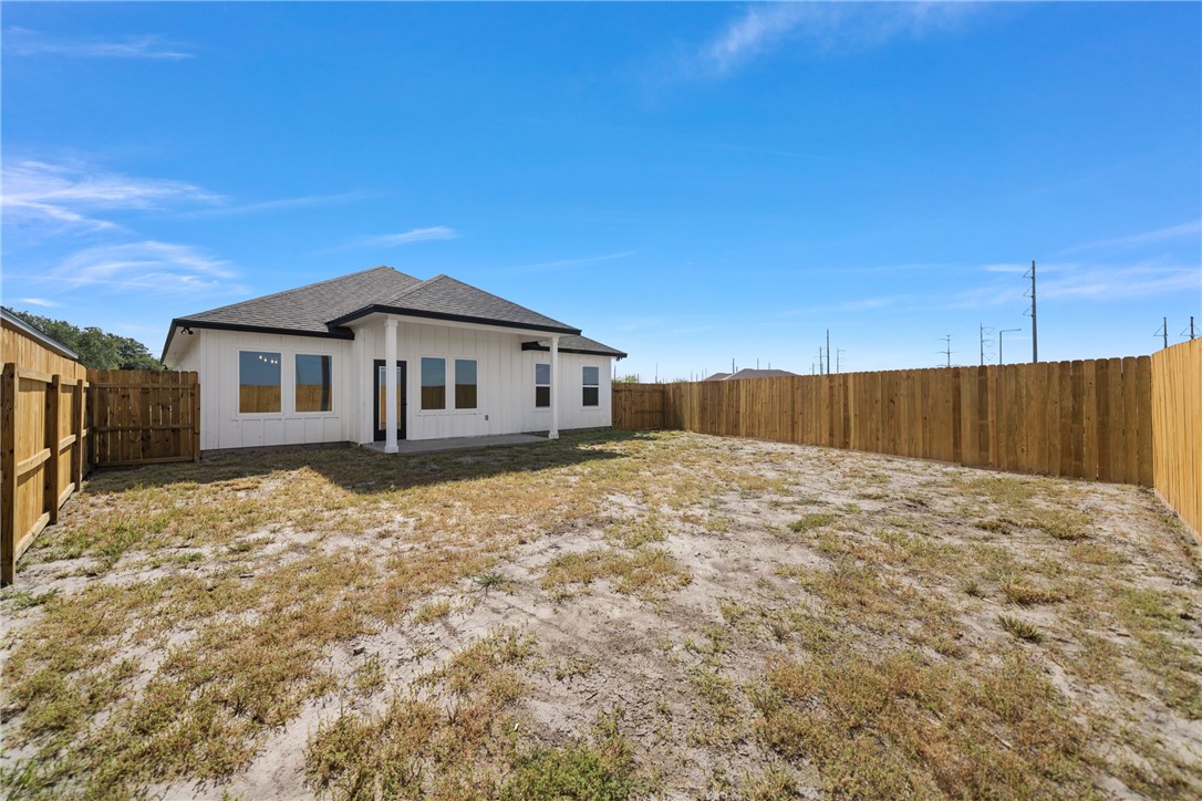 3609 Rebecca Dr