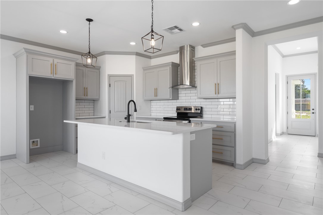 3609 Rebecca Dr
