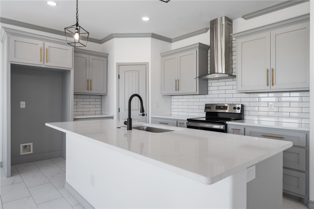 3609 Rebecca Dr