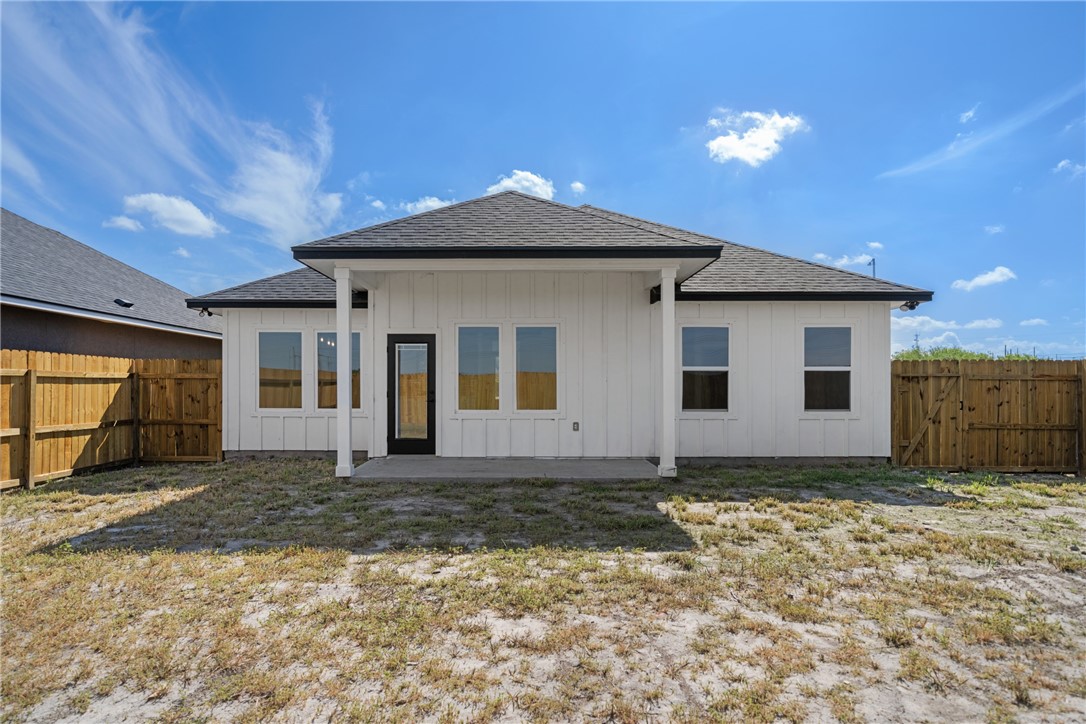 3609 Rebecca Dr
