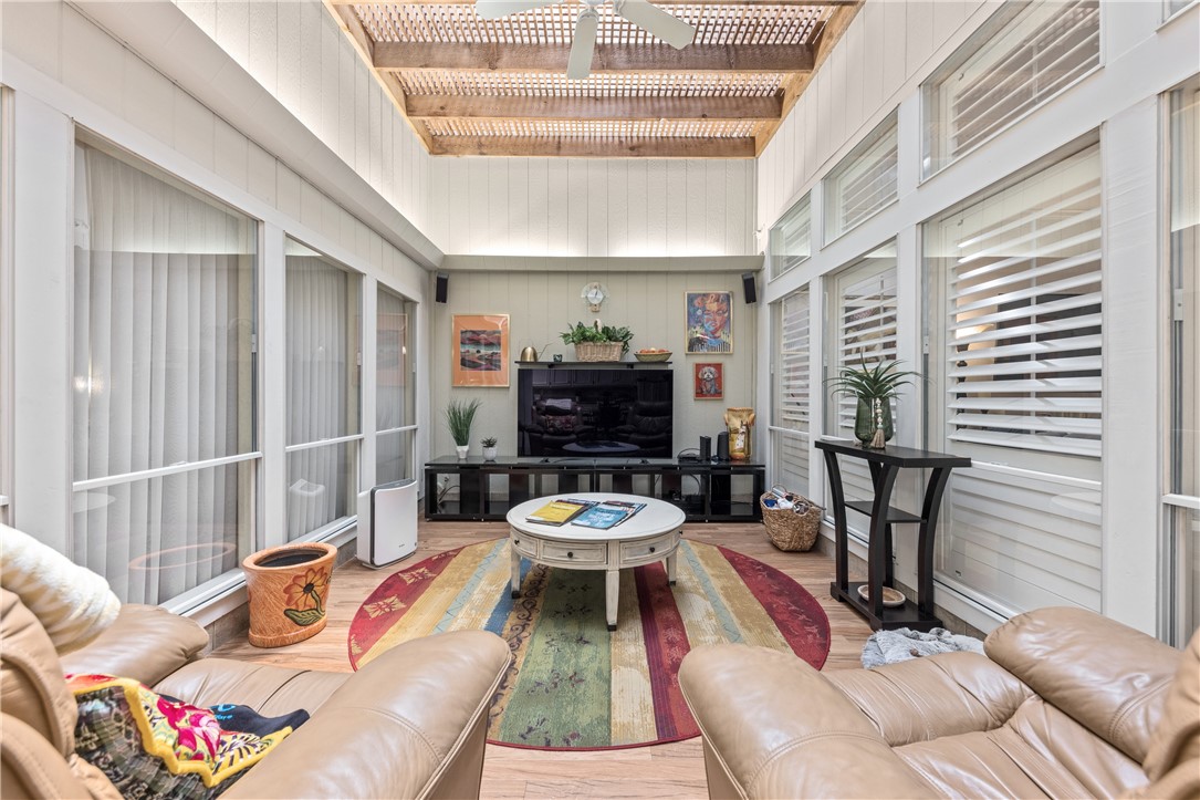 64 Lake Shore Dr