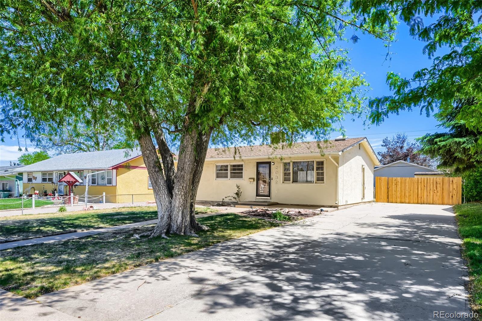 2032 Ridgewood Lane
