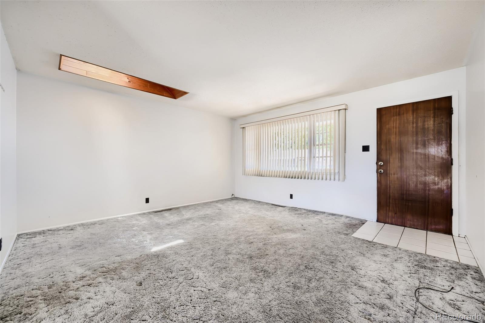 2032 Ridgewood Lane