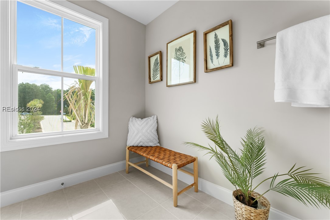11 Mercer Street Unit: 40