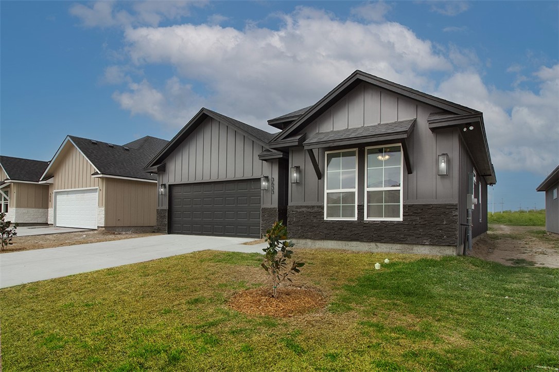 3633 Rebecca Dr