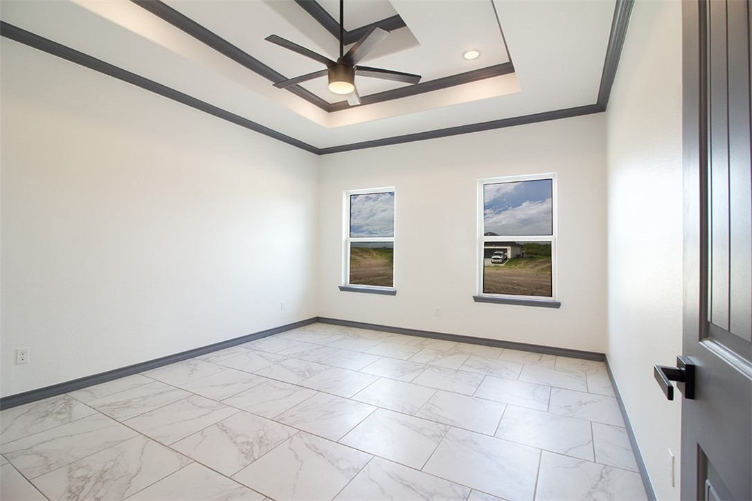 3633 Rebecca Dr