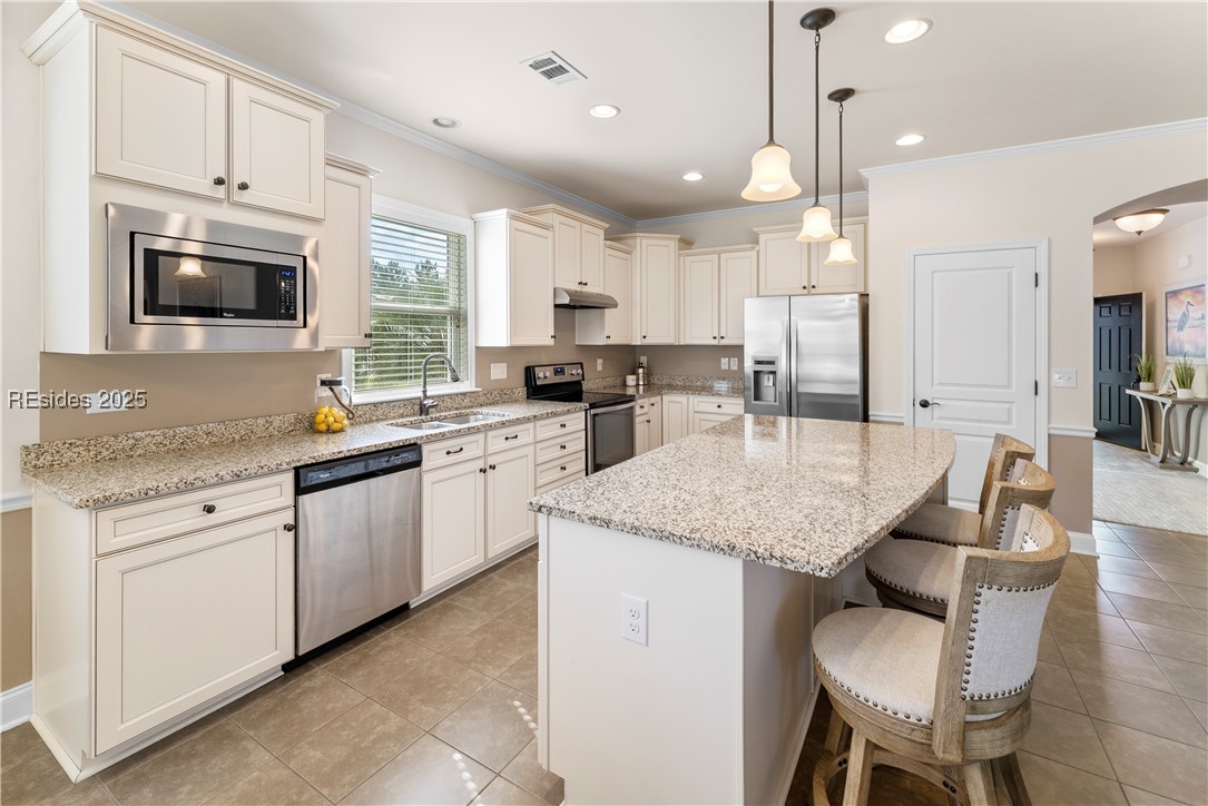 280 Knollwood Court